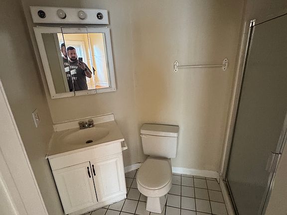 3rd image of 20 Woodland St APT 2L