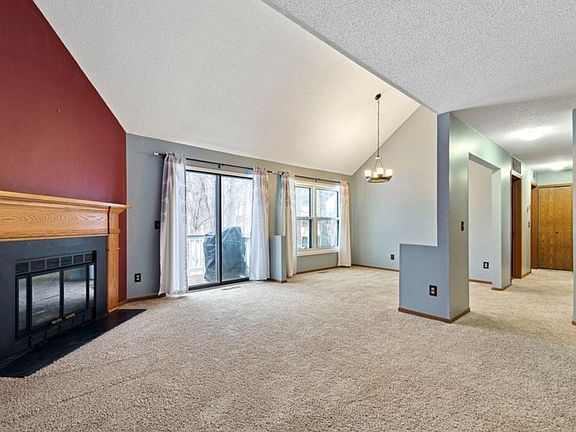 3rd image of 15635 26th Ave N APT D