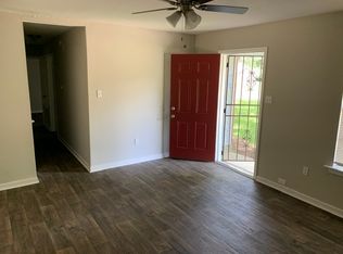 569 Briarcliff Cir, Jackson, MS 39212