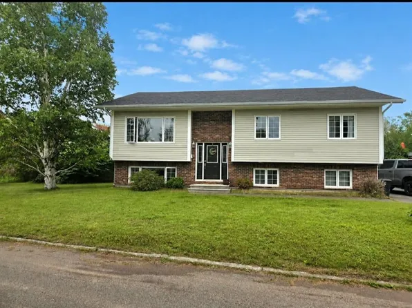 2 Morgan Street, Bishop's Falls, NL A0H1C0