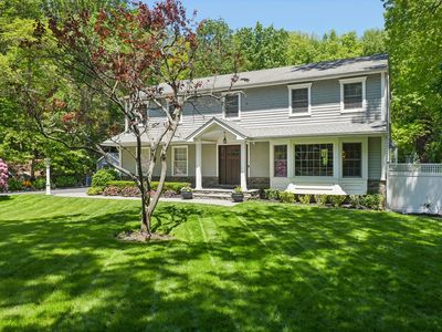 1 Highwoods Road, Saint James, NY, 11780
