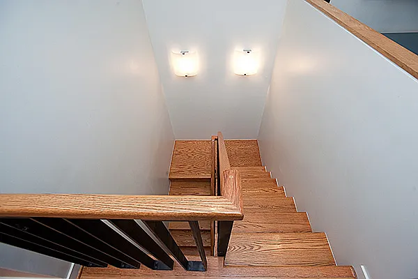 Sold by LG Fairmont Group | media 25