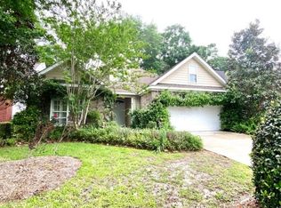 3450 Greystone Way, Valdosta, GA 31605