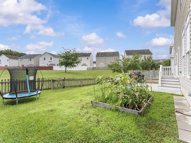 10 Everglades Ln — Photo 57
