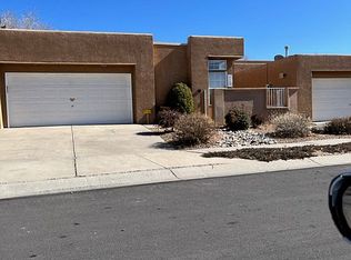 5724 Peppertree Pl NE, Albuquerque, NM 87111
