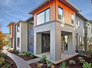 12862 SE 75th Rd UNIT 7, Newcastle, WA 98056