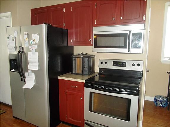 3rd image of 41 Hanover St