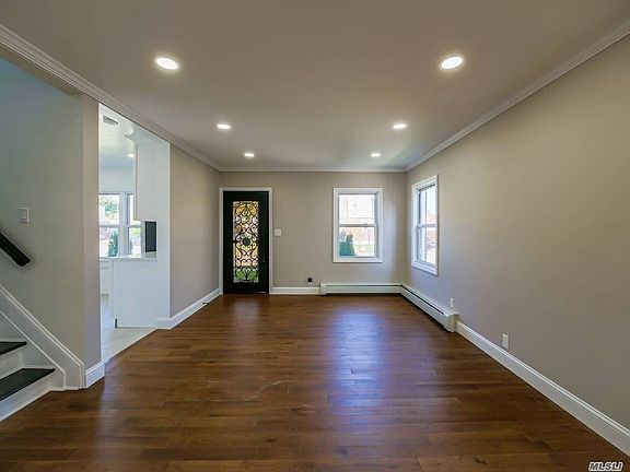 3rd image of 49 Wilton St