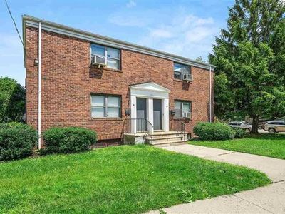 30 Garretson Ave, Bayonne, NJ, 07002