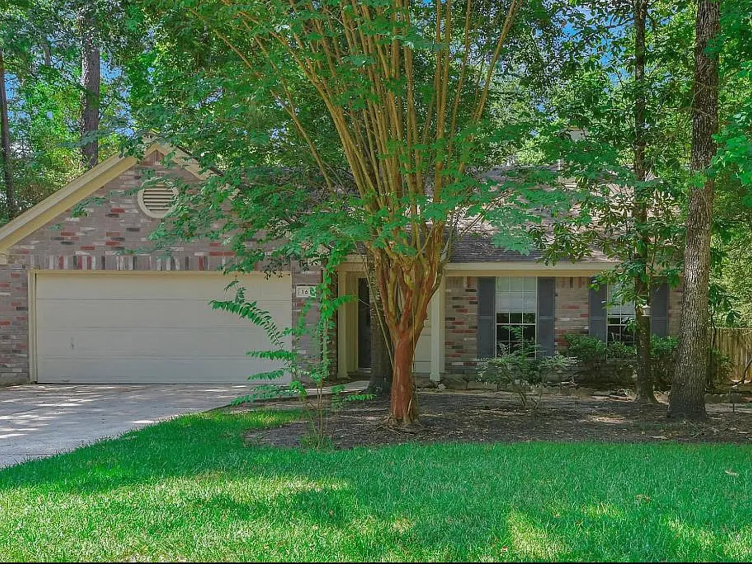 161 Eagle Rock Cir — Photo 1