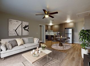 Willowick, Aurora, CO 80012