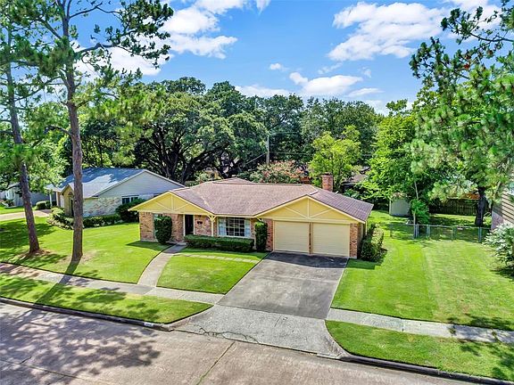 4th image of 1512 Bayou Dr