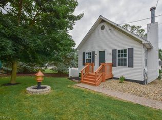 730 E Smith Rd, Medina, OH 44256