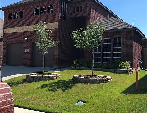 2nd image of 8425 Meadow Sweet Ln