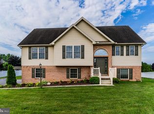 434 Terrilynn Dr #79, Chambersburg, PA 17202