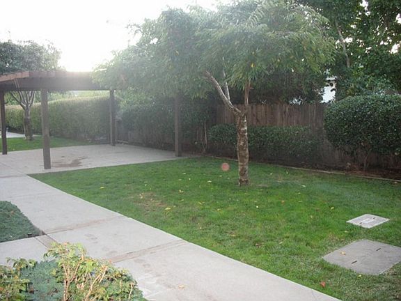 5th image of 3386 Somerset Ave