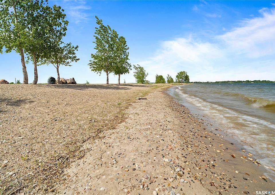 1st image of 400 Lakeshore DRIVE