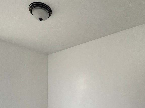 4th image of 7352 S Yale Ave #2