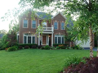 4906 Elsa Ct, Fairfax, VA