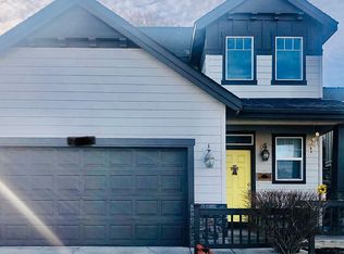 2851 NE Forum Dr, Bend, OR 97701