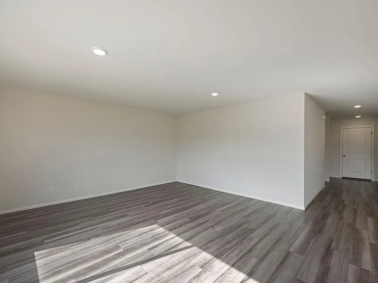 9214 Candytuft Dr SE — Photo 11
