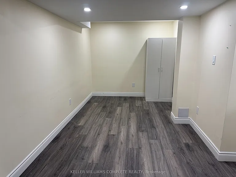 37 Allegro Dr — Photo 8