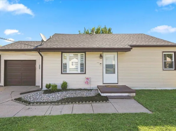 1015 Pine St, Council Bluffs, IA 51501