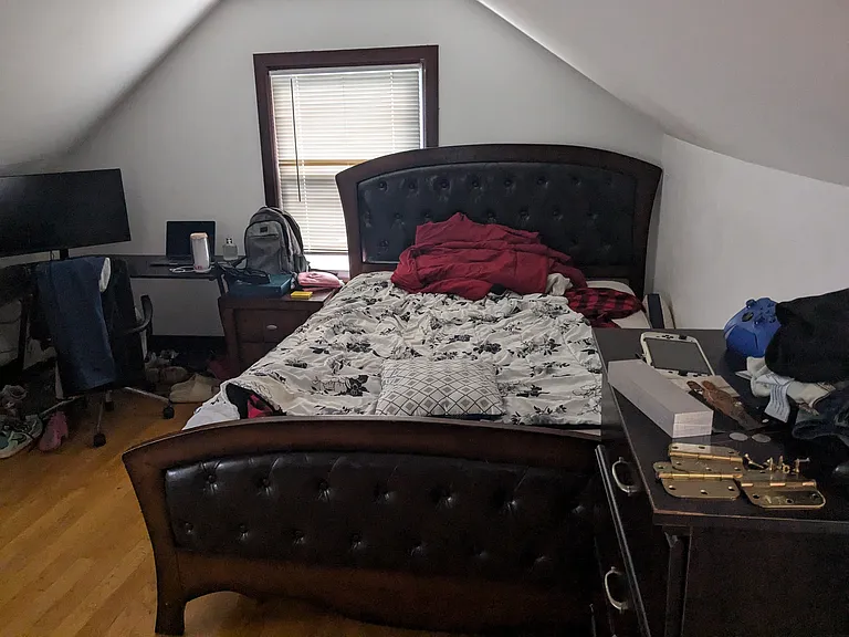 107 Oxford Ave #2 — Photo 13