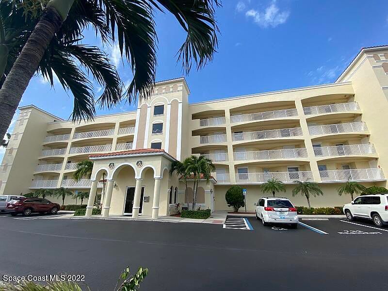 1st image of 732 Bayside Dr Unit 306