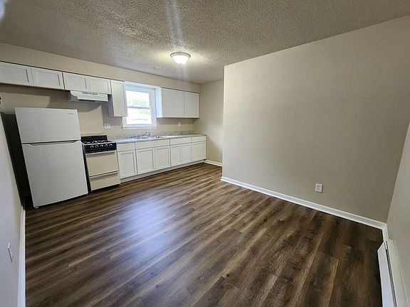 2nd image of 410 S 6th St #6