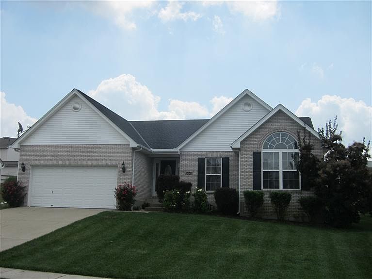 1st image of 3043 Danbury Dr