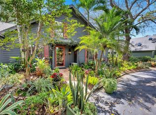 1347 Solana Rd #L4, Naples, FL 34103