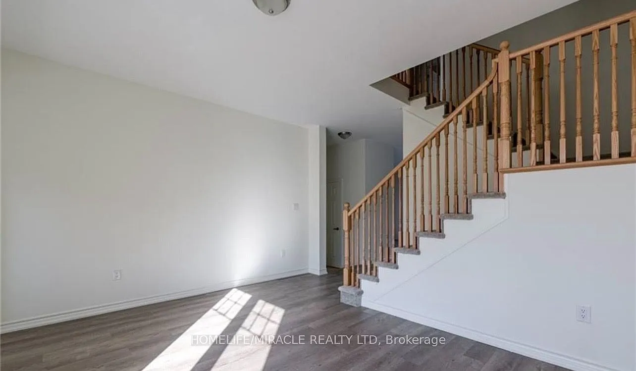 4 bed, $2,649 — Photo 3
