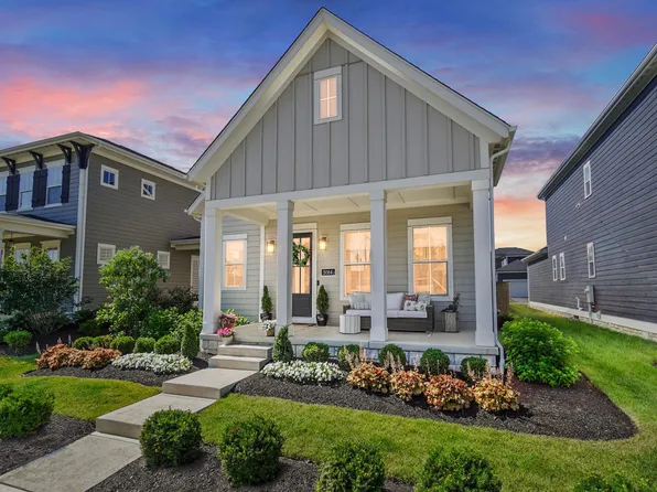 5084 Maple Dr, Lewis Center, OH 43035