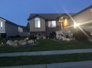 5376 S 4375 W, Hooper, UT 84315