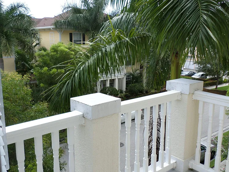 276 Murcia Dr #307 — Photo 13