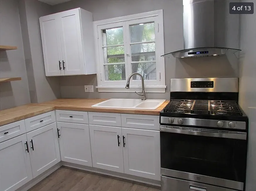 42-44 Vermont Street - 44 — Photo 3
