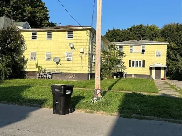 113 Dearborn Pl, Syracuse, NY 13205