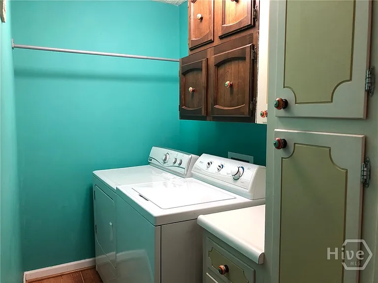 174 Woodstone Dr — Photo 11
