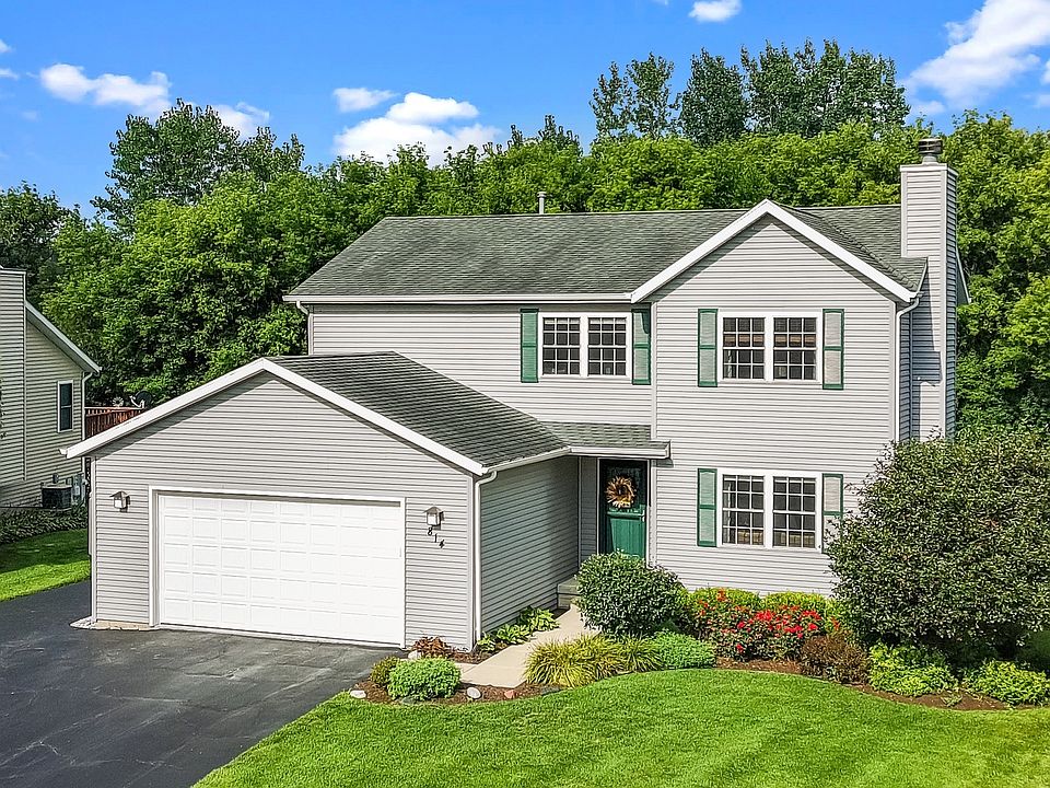 1st image of 814 Robert Dr