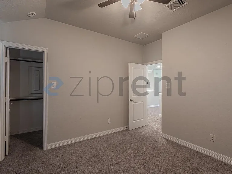 3543 Whitman Dr — Photo 28