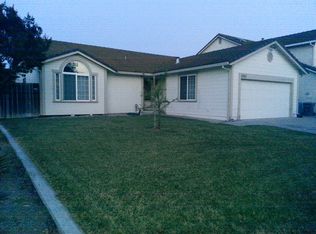 1251 Versailles Dr, Hollister, CA