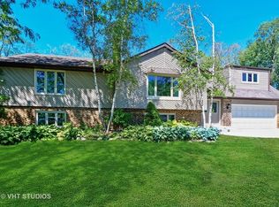 220 Prairie Ave, Winthrop Harbor, IL 60096