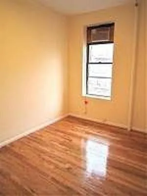 Rented by Camhi NYC Realty Inc | media 4