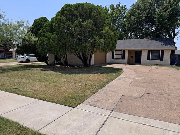 2nd image of 1610 Kingston Dr