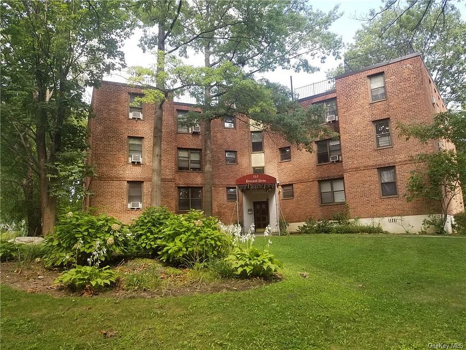 1st image of 110 Pearsall Dr APT 1C