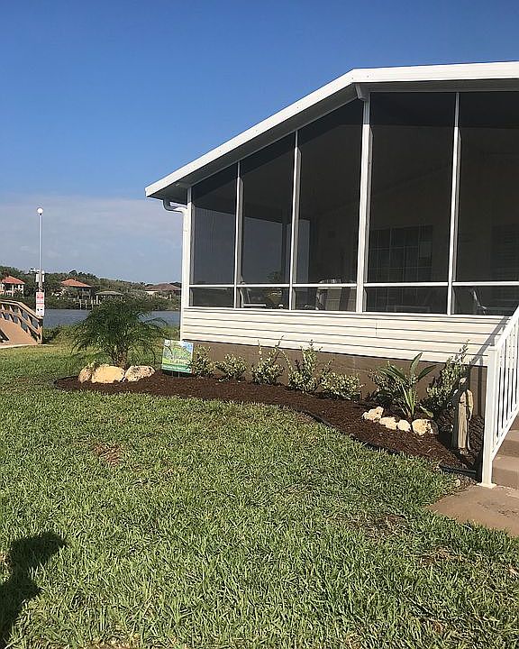 1st image of 18 Windward Dr