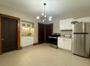 21 E Bartlett St #3, Westfield, MA 01085