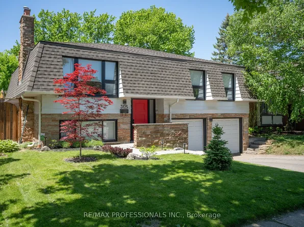 3125 Riverview St, Oakville, ON L6L 5J6