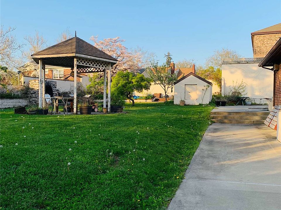 1115 Malba Dr, Whitestone, NY 11357 MLS 3397814 Zillow